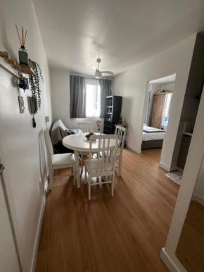 Apartamento central próximo da praia e atlântico shopping